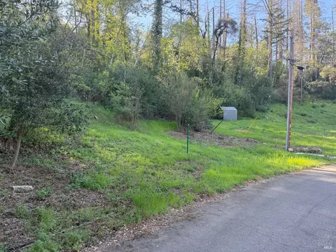389 Circle Dr, Angwin, CA 94508 photo 6
