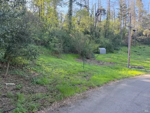 389 Circle Dr, Angwin, CA 94508 photo 6