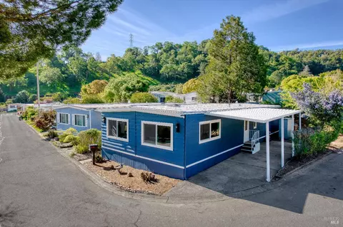 15 Meadow View Dr, Novato, CA 94949