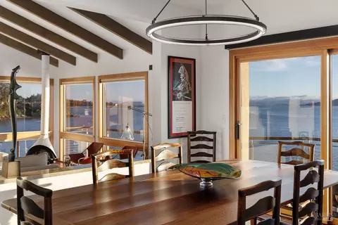 Dining - 531 Cliffside Ct, Point Richmond, CA 94801 photo 3 of 5