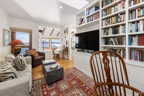 Other - 531 Cliffside Ct, Point Richmond, CA 94801 photo 5 of 7