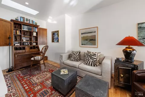 Other - 531 Cliffside Ct, Point Richmond, CA 94801 photo 3 of 7