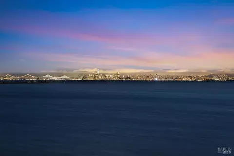 531 Cliffside Ct, Point Richmond, CA 94801