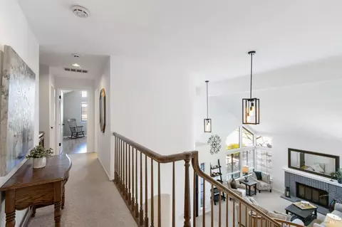 Entry Way - 1314 Turquoise Dr, Hercules, CA 94547 photo 4 of 4