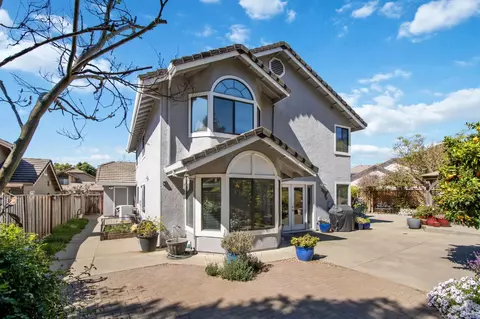 Exterior - 1314 Turquoise Dr, Hercules, CA 94547 photo 3 of 15