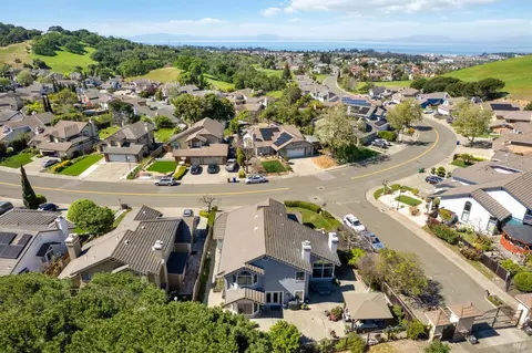 View/Area - 1314 Turquoise Dr, Hercules, CA 94547 photo 3 of 4