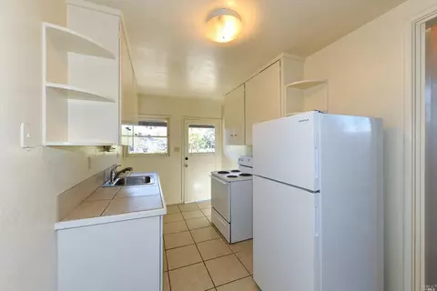 Kitchen - 1519 Main St, Napa, CA 94559 photo 4 of 6