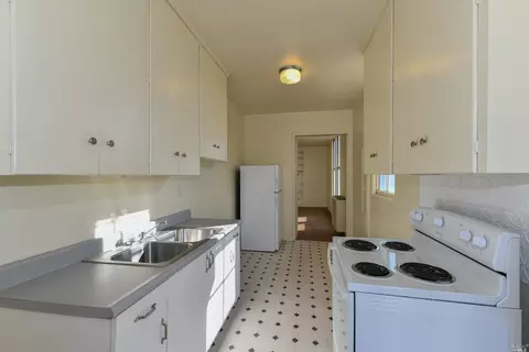 Kitchen - 1519 Main St, Napa, CA 94559 photo 1 of 6