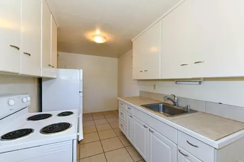 Kitchen - 1519 Main St, Napa, CA 94559 photo 5 of 6