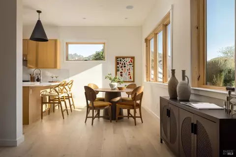 709 C St #4, San Rafael, CA 94901