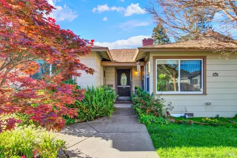 2811 Cypress St, Napa, CA 94558