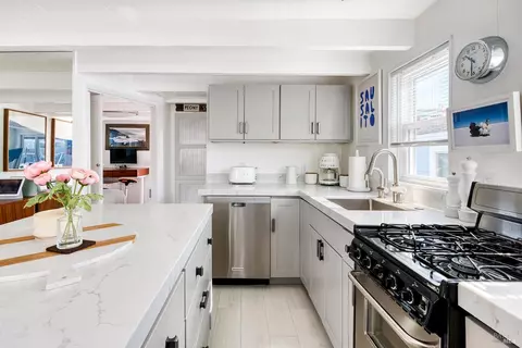 17 E Pier, Sausalito, CA 94965 photo 4