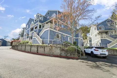 219 Sea Crest Cir, Vallejo, CA 94590