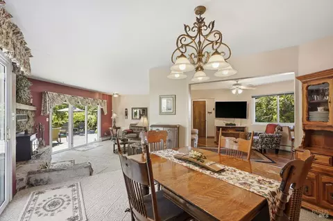 Dining - 11850 Brooks Rd, Windsor, CA 95492 photo 3 of 3