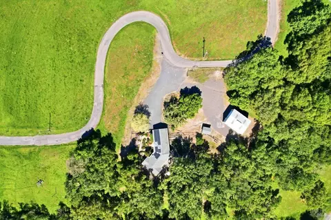 View/Area - 11850 Brooks Rd, Windsor, CA 95492 photo 9 of 13