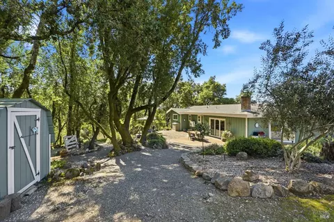 Exterior - 11850 Brooks Rd, Windsor, CA 95492 photo 6 of 11