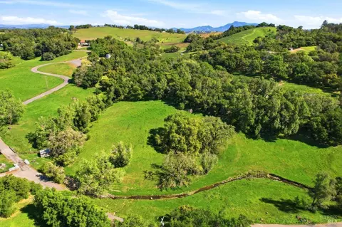 View/Area - 11850 Brooks Rd, Windsor, CA 95492 photo 6 of 13