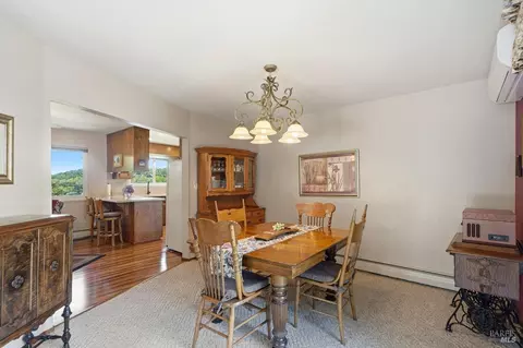 Dining - 11850 Brooks Rd, Windsor, CA 95492 photo 1 of 3