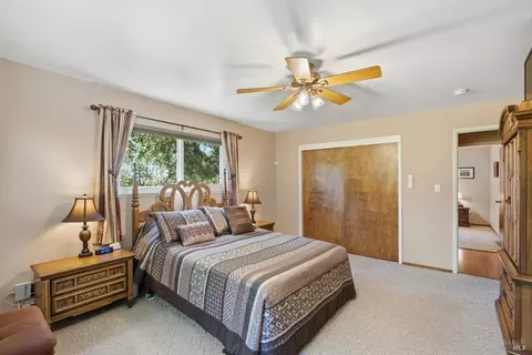 Bedroom - 11850 Brooks Rd, Windsor, CA 95492 photo 3 of 8