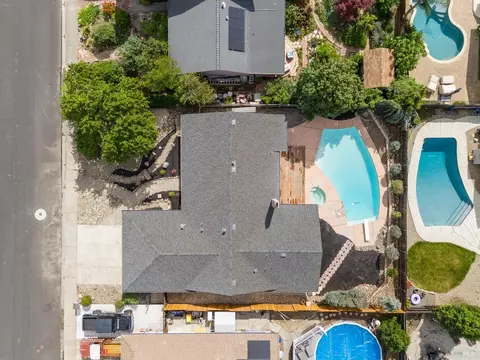 View/Area - 172 Salinas Dr, Vacaville, CA 95688 photo 2 of 7