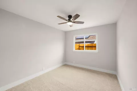 Bedroom - 172 Salinas Dr, Vacaville, CA 95688 photo 1 of 8