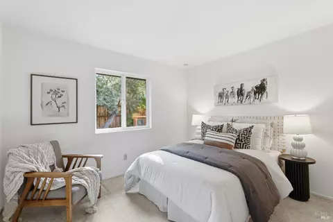 Bedroom - 105 Falcon Dr, Cotati, CA 94931 photo 3 of 4