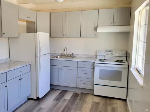 Kitchen - 1124 Union Ave, Fairfield, CA 94533 photo 1 of 6