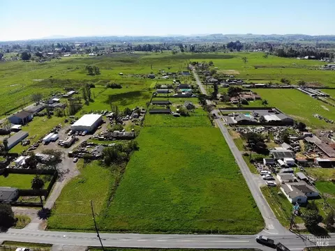 3850 Primrose Ave, Santa Rosa, CA 95407