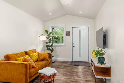 Entry Way - 12127 Mead Rd, Middletown, CA 95461 photo 4 of 4