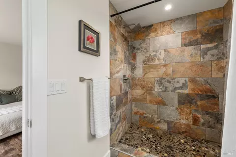 Bath - 12127 Mead Rd, Middletown, CA 95461 photo 3 of 3