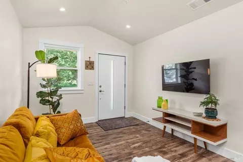 Entry Way - 12127 Mead Rd, Middletown, CA 95461 photo 3 of 4