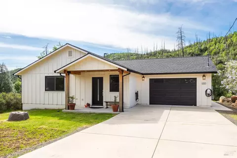 Exterior - 12127 Mead Rd, Middletown, CA 95461 photo 2 of 8