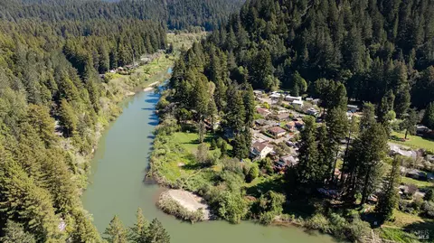 View/Area - 20095 River Blvd, Monte Rio, CA 95462 photo 11 of 13