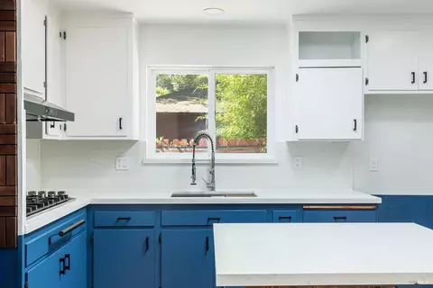 Kitchen - 20095 River Blvd, Monte Rio, CA 95462 photo 2 of 5