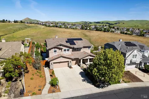 378 Piercy Dr, Benicia, CA 94510