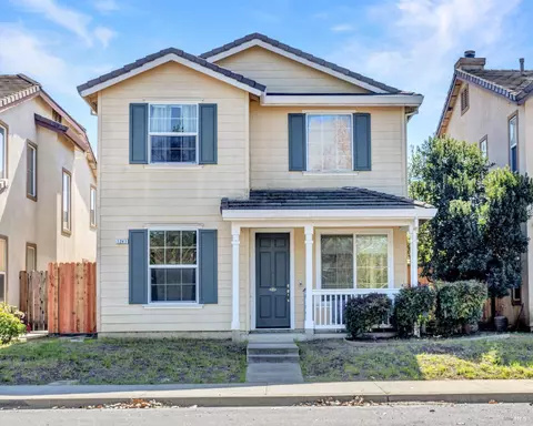 1241 Valley Glen Dr, Dixon, CA 95620