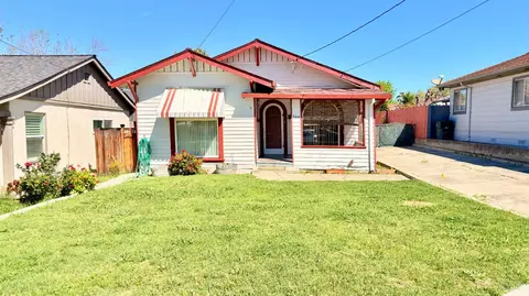 544 B St, Hollister, CA 95023