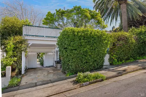 Exterior - 517 Pine St, Sausalito, CA 94965 photo 8 of 8
