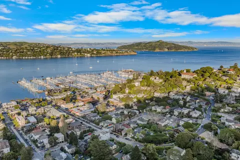 View/Area - 517 Pine St, Sausalito, CA 94965 photo 7 of 7