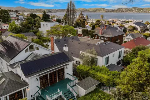 View/Area - 517 Pine St, Sausalito, CA 94965 photo 2 of 7