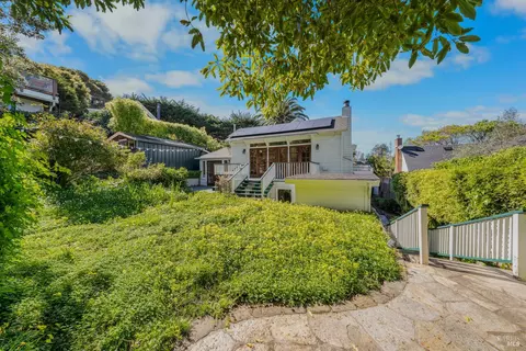 Exterior - 517 Pine St, Sausalito, CA 94965 photo 7 of 8