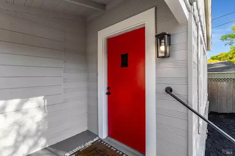 414 Glenn St, Vallejo, CA 94590 photo 7