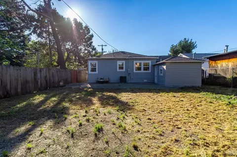 414 Glenn St, Vallejo, CA 94590 photo 44