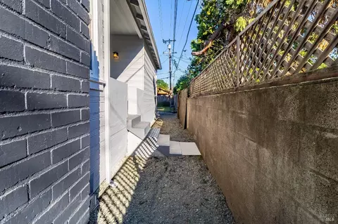 414 Glenn St, Vallejo, CA 94590 photo 42