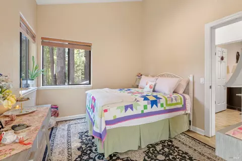 Bedroom - 333 Fish Hook, The Sea Ranch, CA 95497 photo 3 of 3