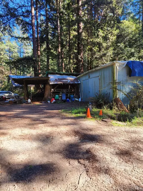 12701 Irmulco Rd, Fort Bragg, CA 95437 photo 4