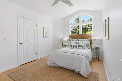 111 Parkview Cir, Corte Madera, CA 94925 photo 25
