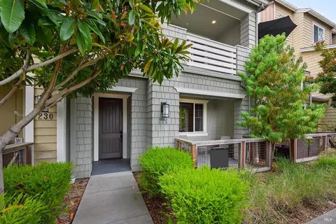 228 Johnson St, Windsor, CA 95492