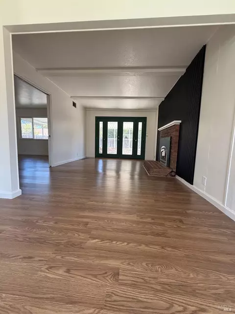 Living - 1700 Hemlock St, Fairfield, CA 94533 photo 12 of 12