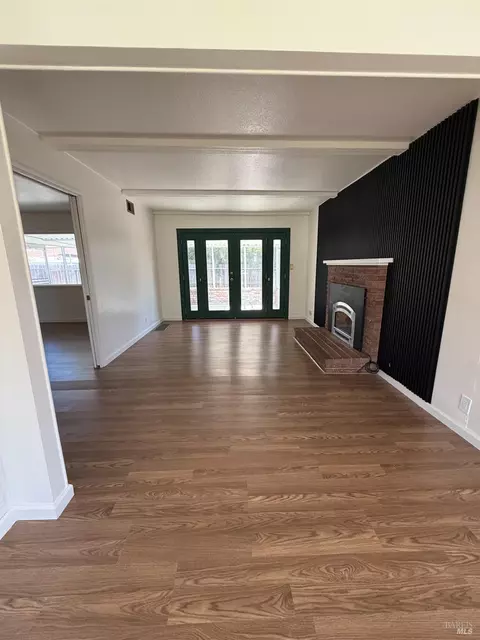 Living - 1700 Hemlock St, Fairfield, CA 94533 photo 8 of 12